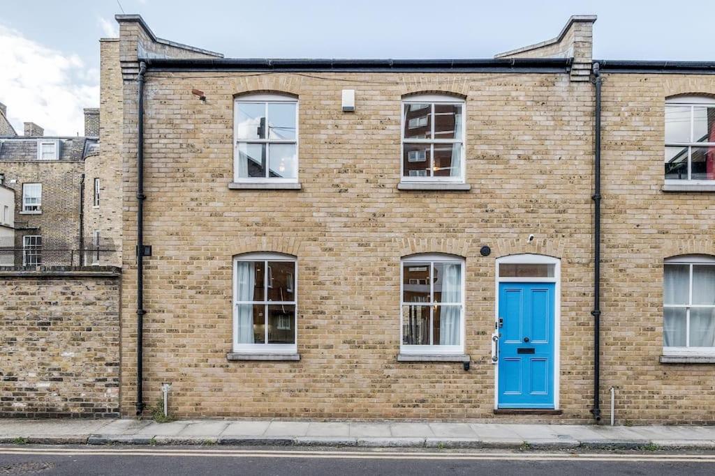 House 10 Mins To Tower Bridge Hot Tub & Parking Vakantiehuis *